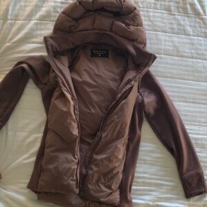 Athleta Women's Brown Puffer Jacket